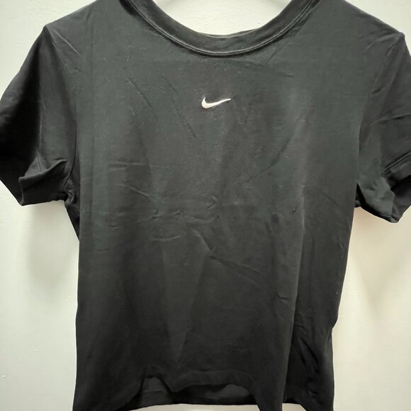 Womens Nike Tee - Picture 1 of 4